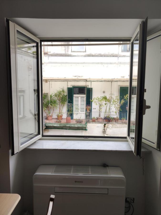 Gregorius Chiringuito Apartment Napoli Exterior foto